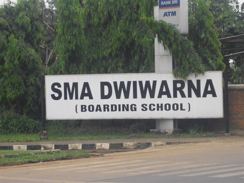 Info SMA Dwiwarna Bogor 2017-2018 - C U M I K R I T I N G