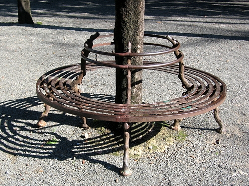 La versione rotonda della panchina spezzina