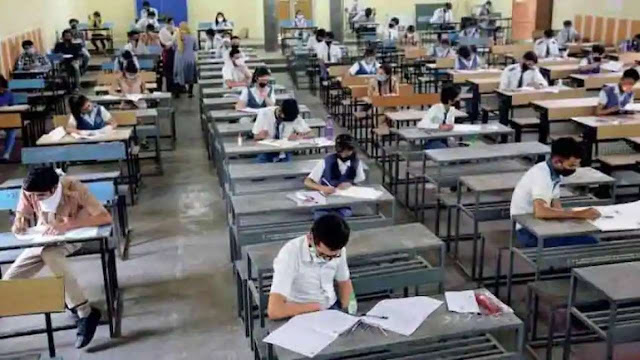 UP Board: अब जो विद्यार्थी हाईस्कूल व इंटरमीडिएट में मिले अंकों से संतुष्ट नहीं होंगे, वह अंक सुधार की परीक्षा दे सकेंगे