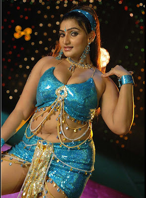 hot mallu masala actress babilonia/babylonia latest pics,hot show of her breast