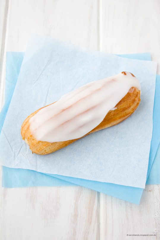 Eclair con fondant casero