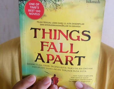review novel things fall apart - catatan adi