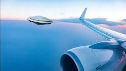 Παραδοσιακά μερικές από τις πιο αξιόπιστες αναφορές για θεάσεις UFO προέρχονται από πιλότους,συμπεριλαμβανομένων των επιβατικών αεροσκαφών κ...