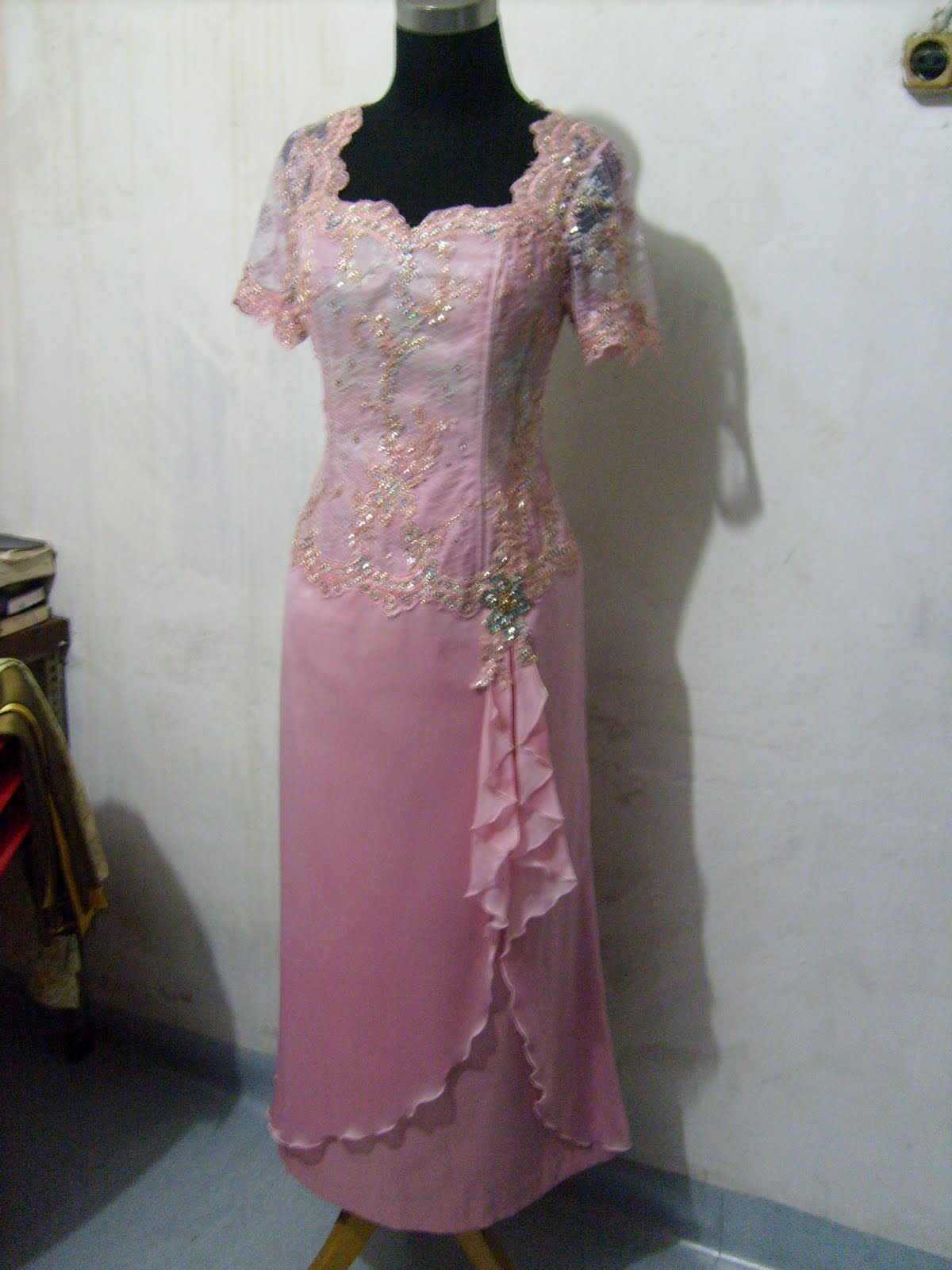 Gaun pesta  Prom Dresses 2012 and 2012 Formal Gowns