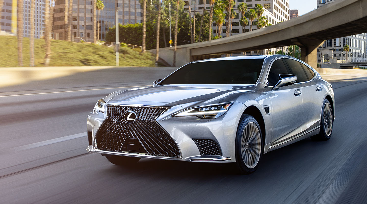 Anthony on Autos: 2023 Lexus LS 500h AWD