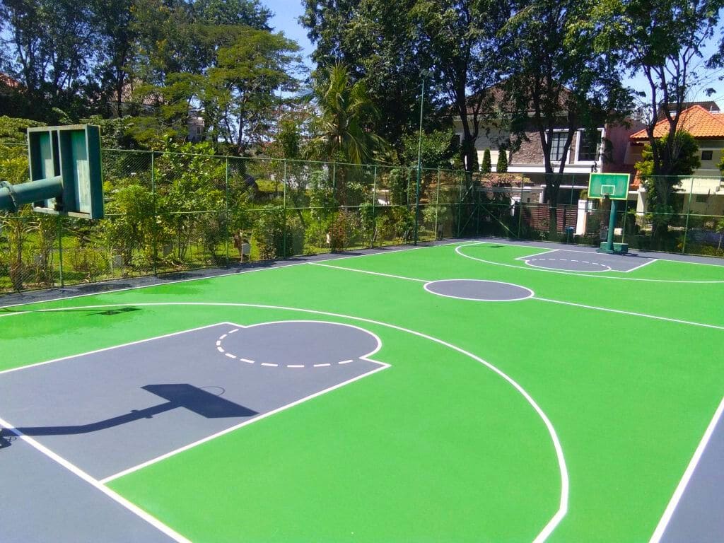 Faktor-faktor yang Mempengaruhi Biaya Pengecatan Lapangan Basket