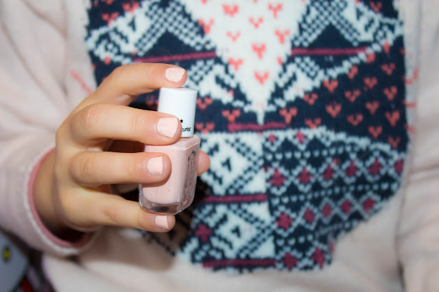 Ma princesse a testé les jolis vernis enfants de chez Manucurist 