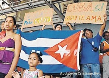 Cristianos evangelizan en Cuba