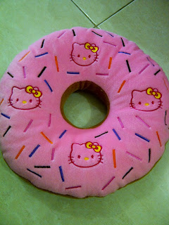 Bantal Donat