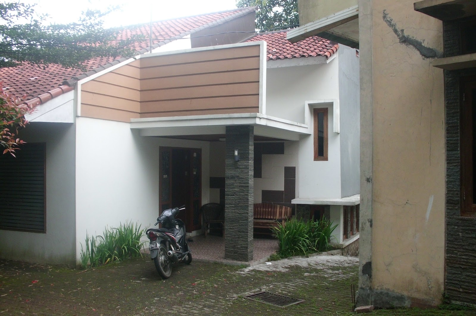 Desain Rumah 2 Lantai Bawah Toko Di Bogor