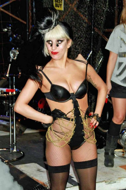 lady gaga hot sexy pics photos black colored dominatrix costume