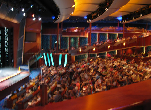 Theater der Jewel of the Seas