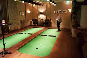 Swing by Golfbaren indoor minigolf and speakeasy in Stockholm Sweden