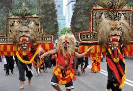 ASAL-USUL REOG PONOROGO  Yana Kumiko