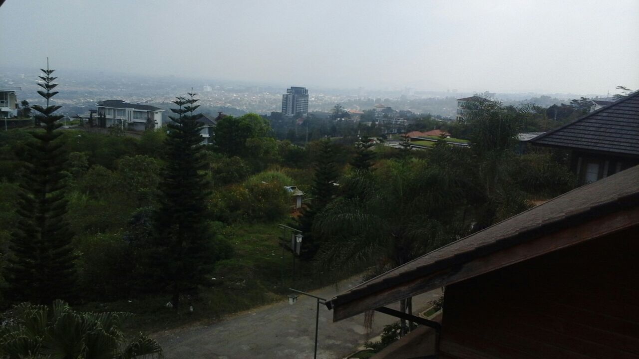 RUMAH VILLA DIJUAL MURAH VIEW KOTA BANDUNG DI DAGO RESORT 