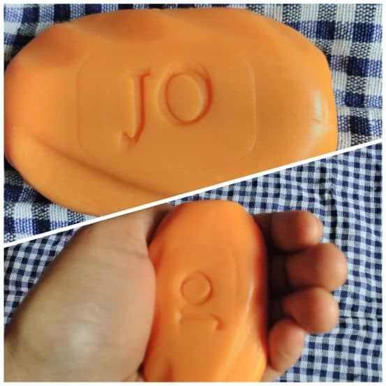 Jo sandal and Turmeric soap in hand - ergonomic, easy to hold