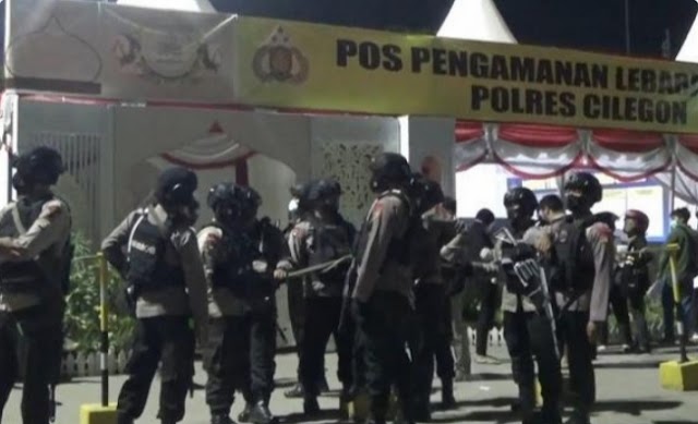 Polisi Terjunkan Brimob dan Baraccuda, Guna Antisipasi Kerusuhan di Pelabuhan Merak-Banten