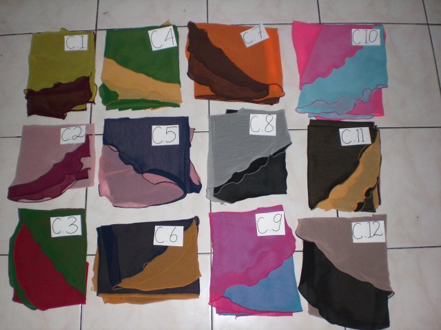 pilihan warna shawl cerutti 2in1 shawl devi permatasari rp 70 000 