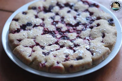 Pancake géant au levain aux myrtilles