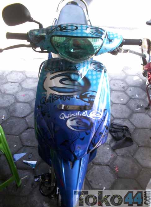 Modif STIKER pada Motor MIO modifikasi Klop  otokrum