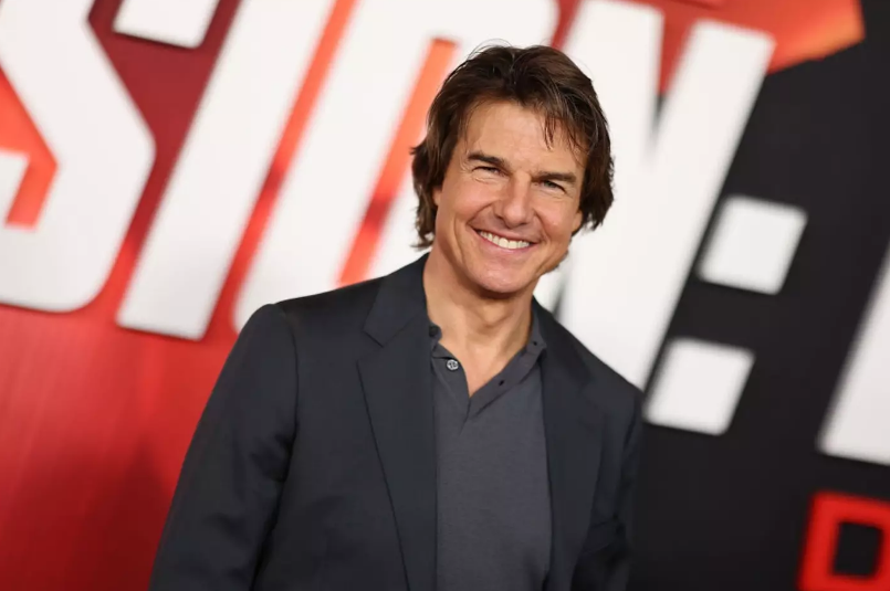 Tom Cruise's Response to Red Carpet Prank Still Sparks Debate Among Fans
