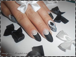 http://snaily-nails.blogspot.com/2016/11/macikowy-duet-projekt-u-elizy-iii.html