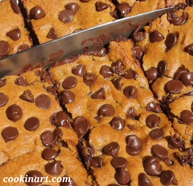 Moist and Chewy Pumpkin Chocolate Chip Cookie Bars Recipe