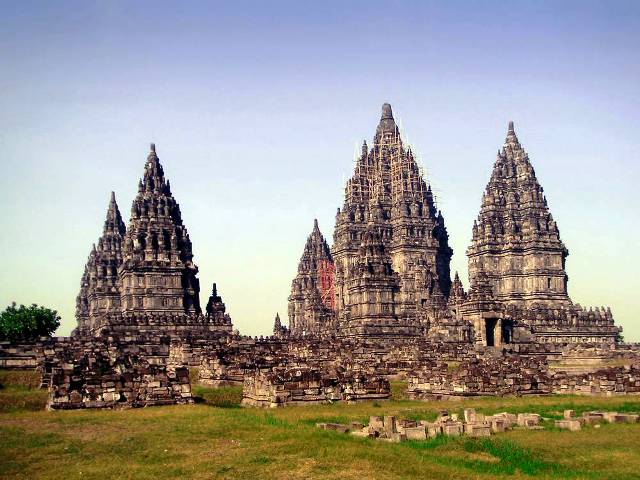 Noenk CAHAYA: Candi Prambanan