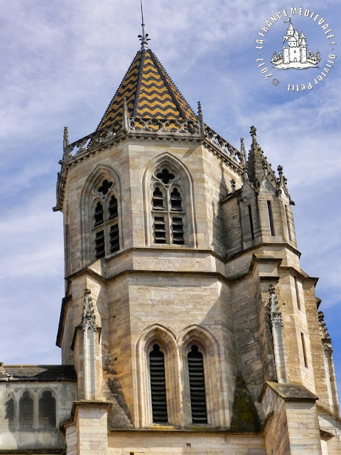 DIJON (21) - Cathédrale Saint-Bénigne (XIIe-XVe siècles) (Extérieur)