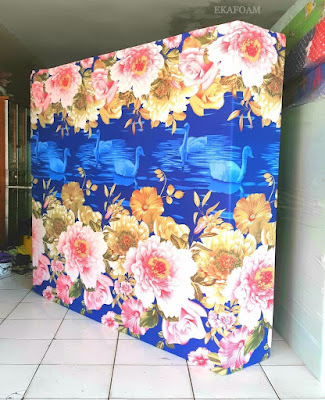 Kasur inoac motif bunga roseline biru