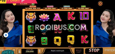 Higgs Domino MOD Tema Sandrinna Michelle Full Slot