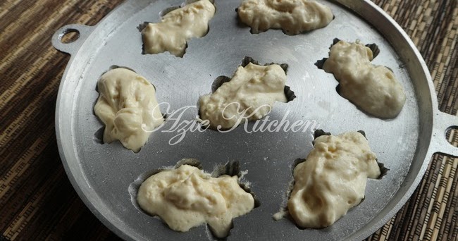 Kuih Bahulu Azie Kitchen - Created F