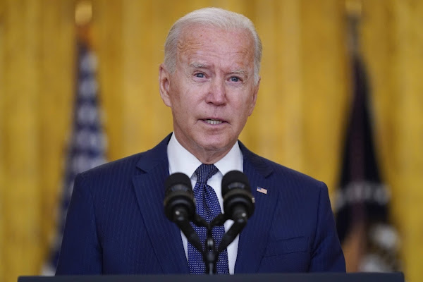 Face à la vague migratoire, Biden veut rouvrir un camp à Guantanamo