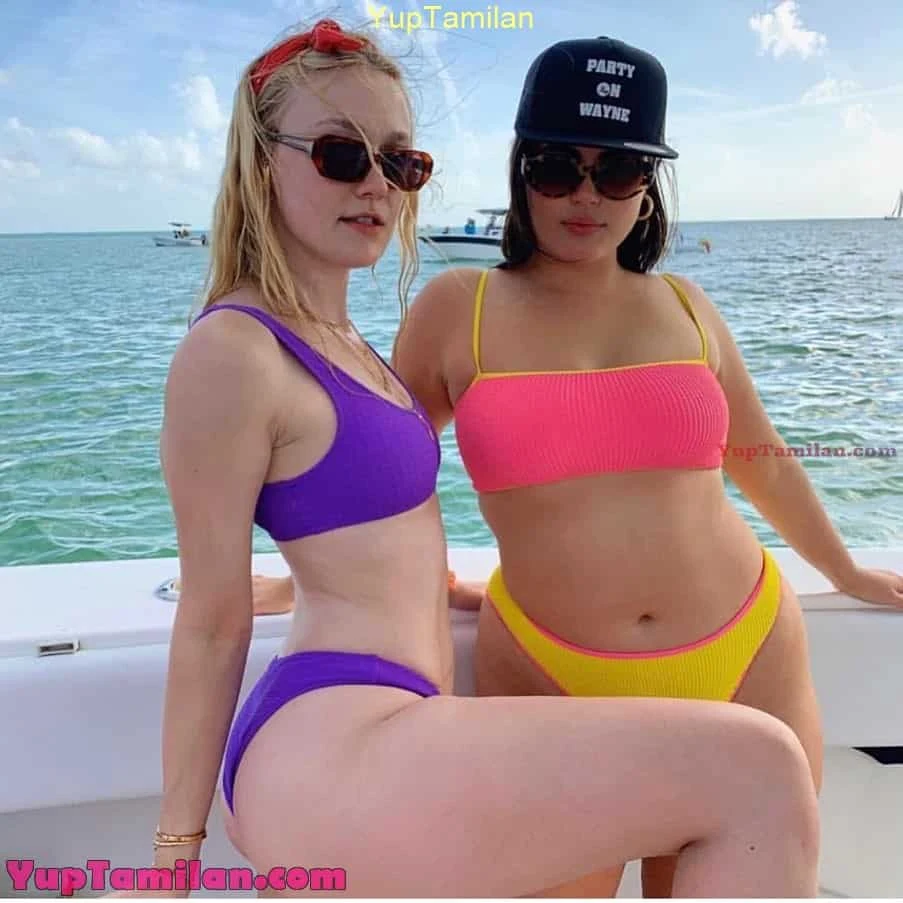 Dakota Fanning Sexy Bikini Photos - Hot Assets Show