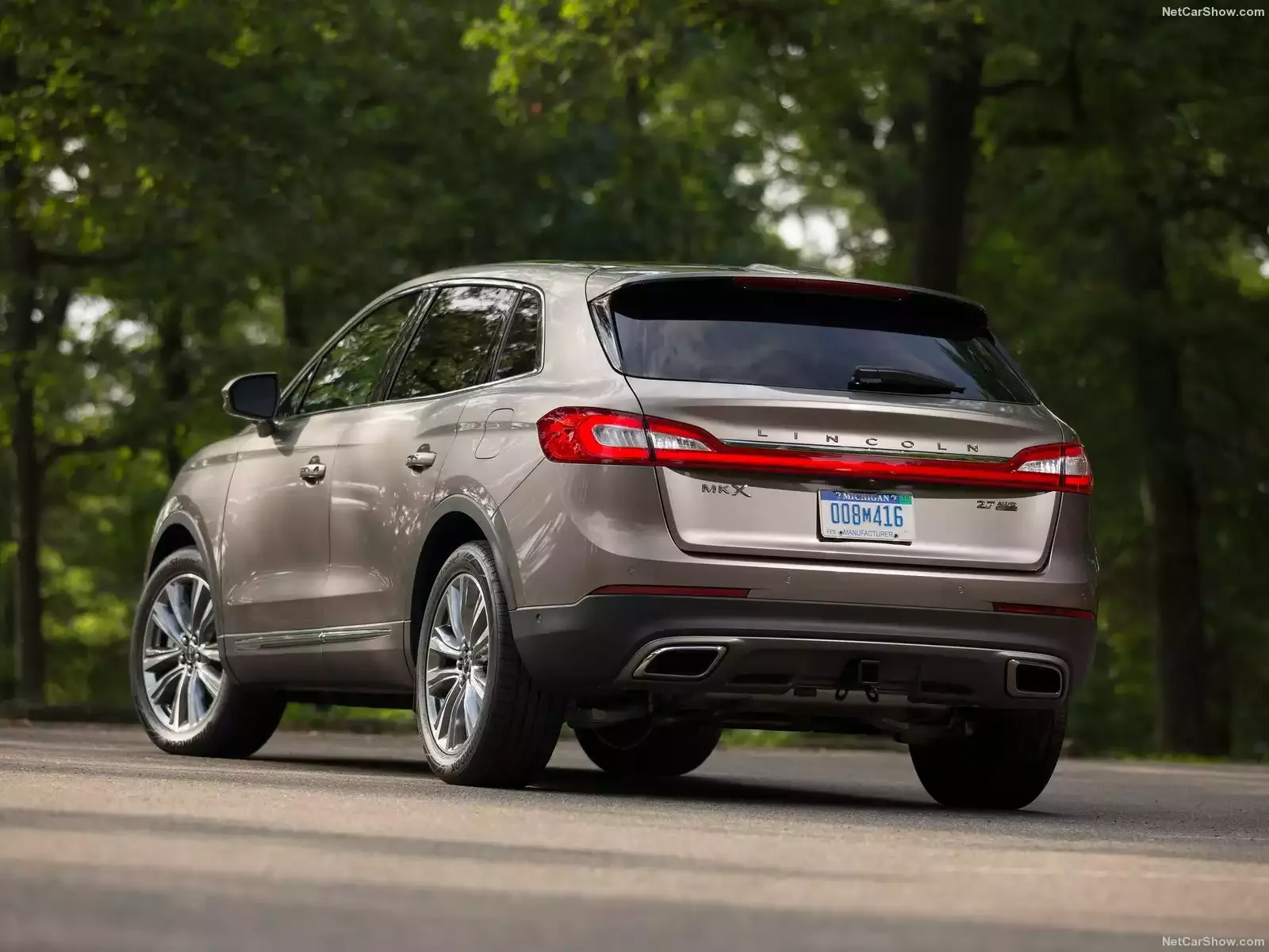 Hình ảnh xe ô tô Lincoln MKX 2016 & nội ngoại thất