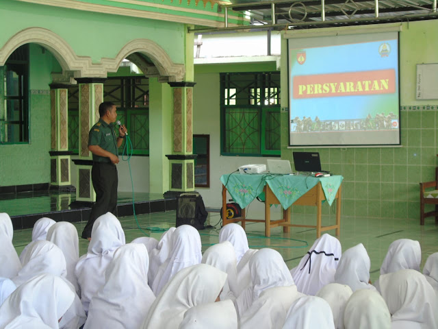 Kodim Karanganyar - Tidak Ada Zonasi Untuk Menjadi Prajurit TNI