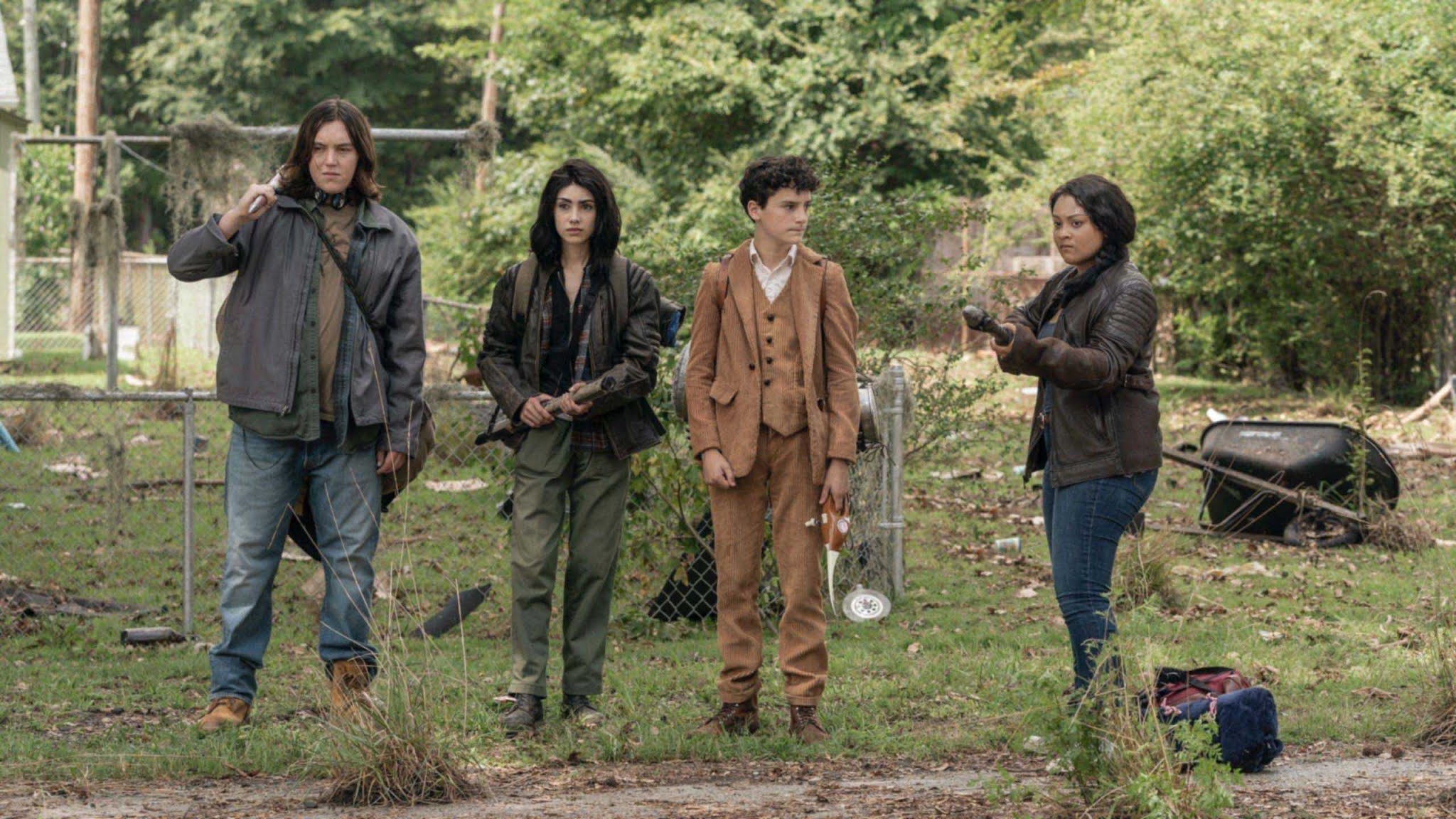 Hope, Iris, Elton y Silas comienzan su aventura en The Walking Dead World Beyond