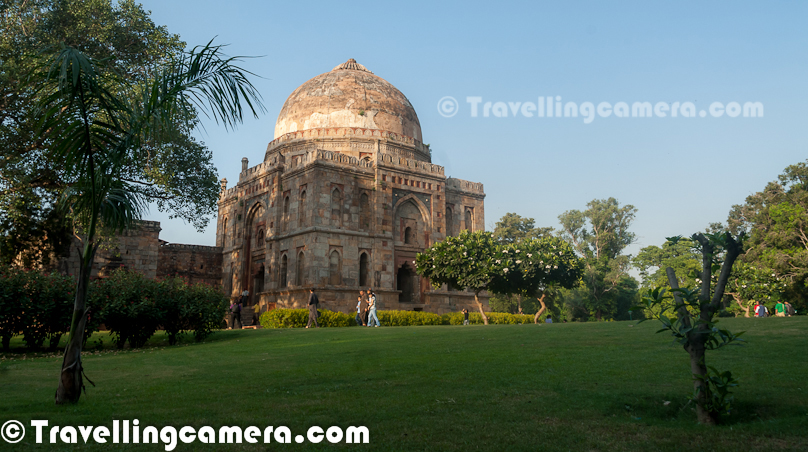 The tomb of Mohammed Shah is also present inside Lodhi Garden. Mohammed Shah was last of the Sayyid dynasty rulers and his tomb was built in 1444 by Ala-ud-din Alam Shah as a tribute to Mohammed Shah.