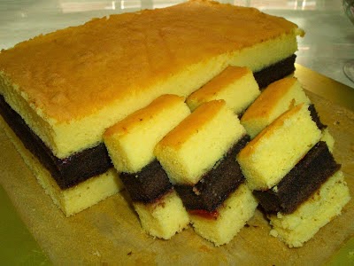 Bahan dan Resep Roti Lapis Kukus Khas Surabaya yang Lembut dan Nikmat