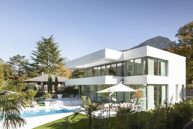 Modern white dream home