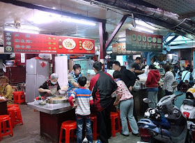 13 嘉義東市場牛雜湯、筒仔米糕、火婆煎粿