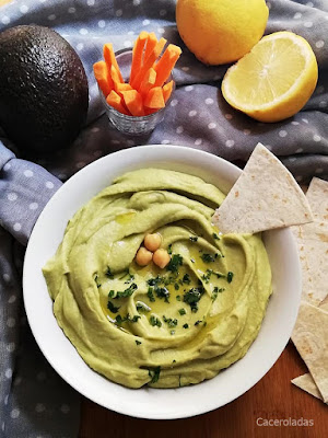 Hummus de aguacate