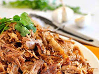 Carnitas (Mexican Slow Cooker Pulled Pork)