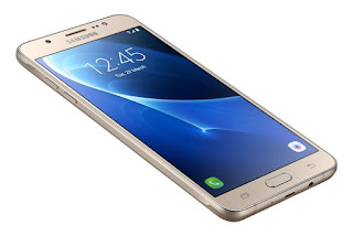 Samsung Galaxy J7