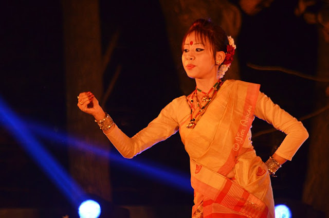 Bihu dancer at Rongali Bihu festival in Bangalore (photo - Jim Ankan Deka)