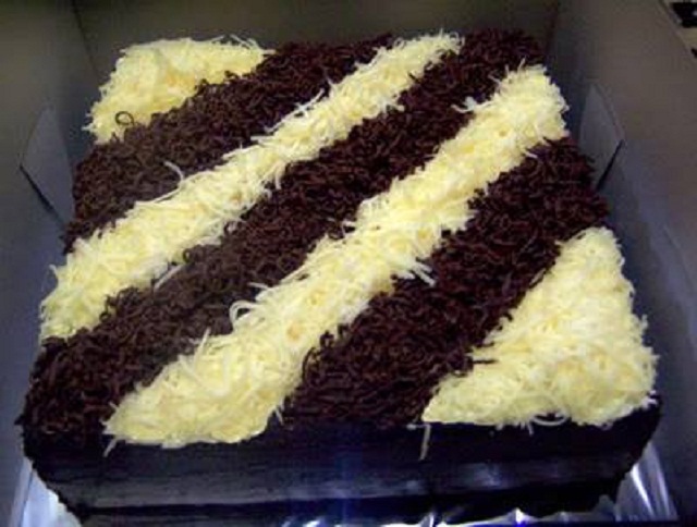 BROWNIES CHEESE KUKUS MELELEH ~ Baca Disini