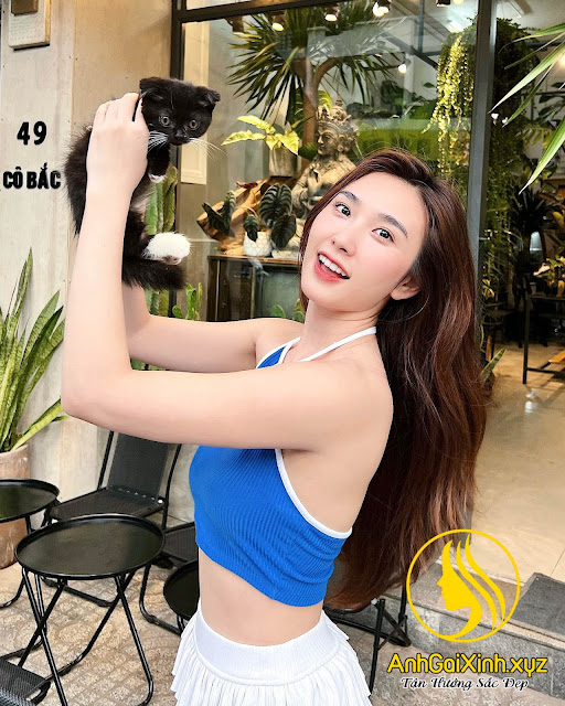 Top 60+ ảnh Thanh Mèo sexy - hot tiktoker xinh đẹp tài năng và lối sống tích cực.