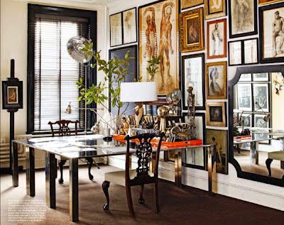 great gallery wall in this home office