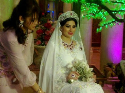 Thief Minister Taib Mahmud billion dollar bride