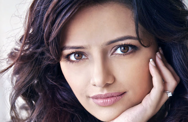 Roshni Chopra